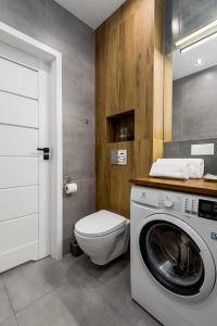 Zygmunta Starego 2-Bedroom Condo