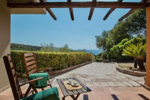 ISA-Ecovillage with swimming-pool in Teulada surrounded by greenery just 400 meters from the sea