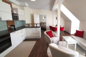 Two-Bedroom Apartment room in Barock-Landhof Burkhardt