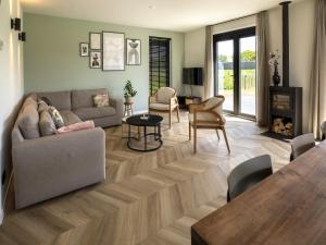 Beautiful villa on the water in Friesland