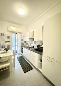 Hostdomus - Ela House