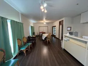 高島市一棟貸切 グループファミリーok Biwa Lake琵琶湖 徒歩10分 大人数でご利用だとお得連泊がお得BBQ可能自転車麻雀卓無料利用可 - 长滨市