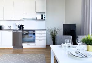 Aseman Portti - Stunning 1BR Apartment 10th Floor