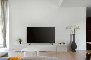 Urban Chic - City Center - Huge and Comfortable -Narutowicza