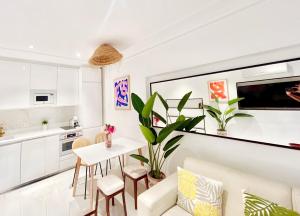 The Terrace Canalejas