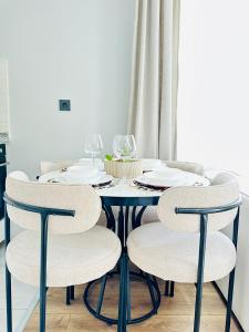 merkezde 2 odalı minimalist ev