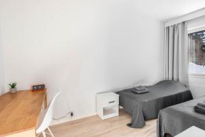 Cozy 1BR City Centre Home with Free Parking