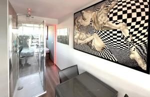 COURSIVES RED-LIGHT 107 Vue Mer