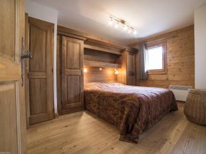 Appartement 3 pièces ski aux pieds, parking, internet inclus - FR-1-352-2