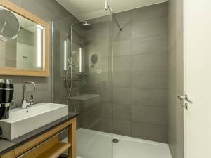 Superbe appartement aux Arcs 1800, 7 couchages, piscine, spa, fitness, parking, ski aux pieds - FR-1-352-58