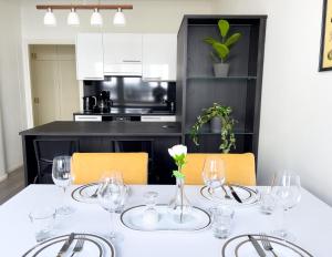 Cozy 1BR Apartment in the Heart of City Centre