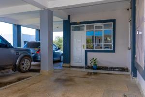 Olivet studio - California plaza