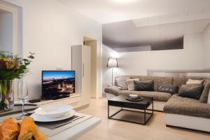 Arta Apartment City Center II - with Private Parking