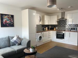 The Nook - Town Centre Apartment