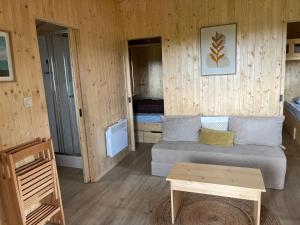 Campings La Buissonniere Lodges : photos des chambres
