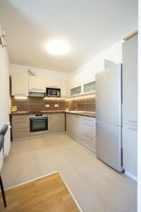 Sunny Apartment