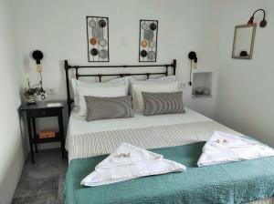 The old barn, Naousa Paros