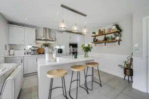 Luxury New Home with Gym & Hot Tub near Sefton Park & City Centre - 斯皮克