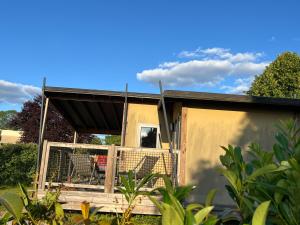 Campings La Buissonniere Lodges : photos des chambres