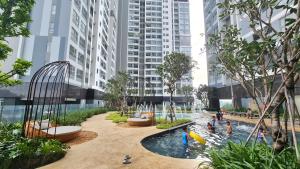 Teddy Codotel of Happy one central