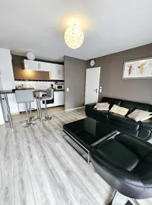 Bel appartement avec parking privé - Boussy-Saint-Antoine