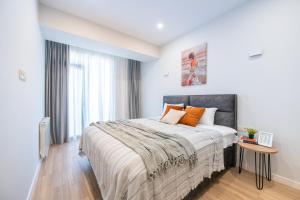 GG Home -2BR apartment with fantastic view to city