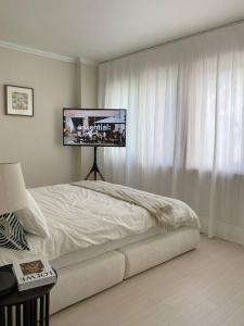 The White House Toseong