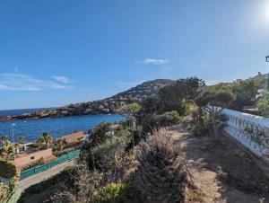 PERLE D ANTHEOR - Bord de mer