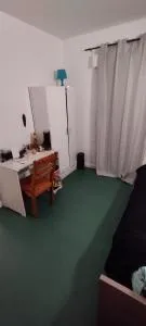 une chambre - 布瓦达西