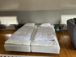 Lantlig fristående lägenhet