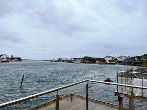 The Harbour House, dorm and twin, selfservice hostel