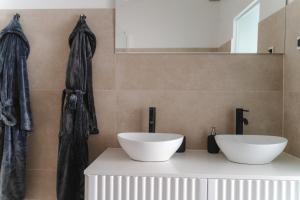 Funktastic Old-Town Condo