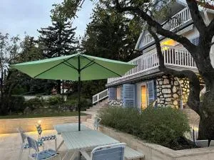 Villa Julia - Kápolnásnyék