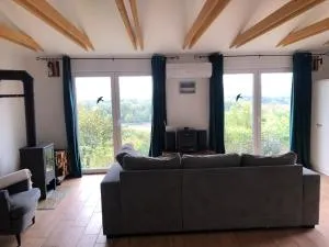 Házikó a Domboldalon - Dunabogdány