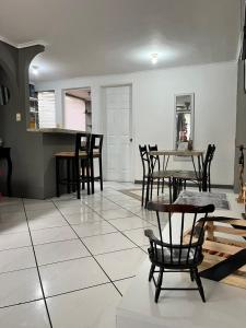 Todo cerca Apartamento Familiar en el corazón de San Salvador