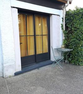 Appartements Joli Studio independant a 20 min de Paris : photos des chambres