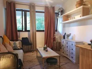 Mon Studio en bordure de forêt, Golf St-Germain - 尚布尔西