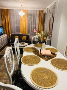 Confort Luxury Center Villa- langa Mitropolie si Palas