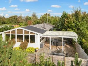 6 person holiday home in Tarm-By Traum