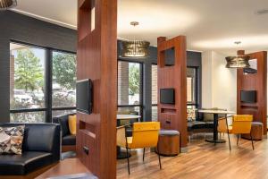 Courtyard by Marriott Columbia