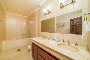 Spectacular Ocean View Condo