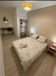 Claire joie - Les Aix-dʼAngillon