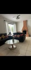 Casarão com piscina - Matinhos