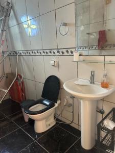 Casarão com piscina