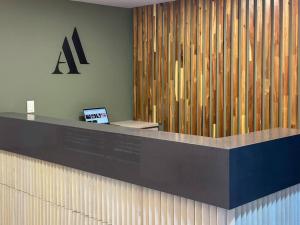 Loft moderno con bañera Medellín 1-03