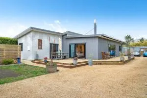 Private Escape - Kahutara