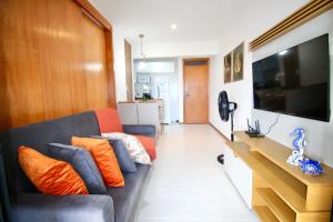 Apartamento com piscina, garagem, ao lado do Shopping Salvador