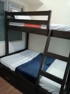 Cozy Home beside mall,MRTBoniEDSA