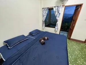 ม่อนล้อมดาว โฮมสเตย์แม่ริม - Pong Yaeng