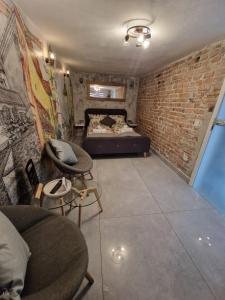 Old Town Studio Apartment